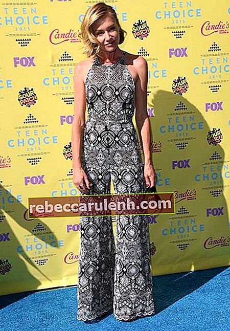 Порция де Росси на церемонии вручения награды Teen Choice Awards 2015 в Лос-Анджелесе