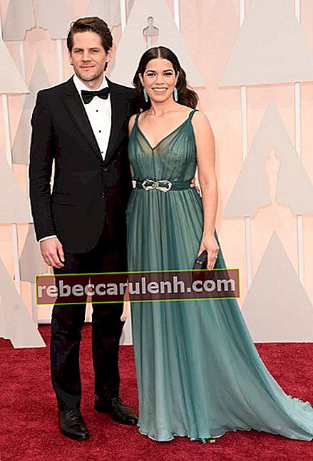 Америка Феррера с мужем Райаном Уильямсом на 87-й ежегодной церемонии вручения премии Оскар в феврале 2015 года.