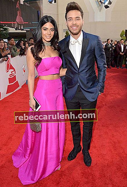 Эмерауд Тубиа и бойфренд принц Ройс на церемонии вручения премии Latin Grammy Awards 19 ноября 2015 года.