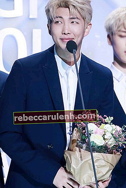 Rap Monster на церемонии вручения премии Seoul Music Awards 2017