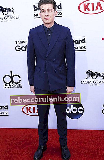 Чарли Пут во время церемонии вручения награды Billboard Music Awards 2015