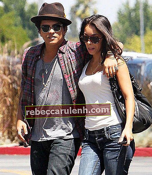 Bruno Mars mit seiner puertoricanischen Model-Freundin Jessica Caban