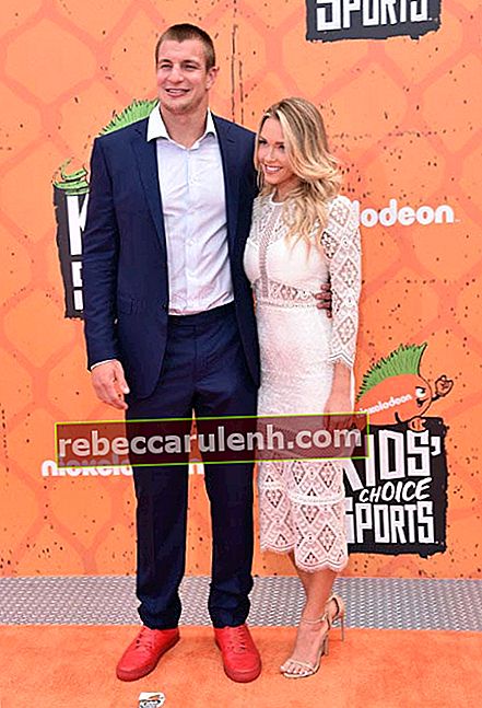 Rob Gronkowski mit Freundin Camille Kostek bei den Nickelodeon Kids 'Choice Sports Awards 2016