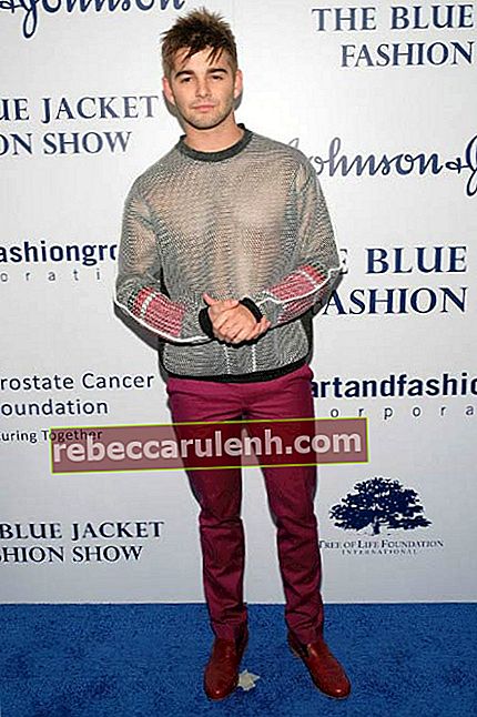 Джек Гриффо на открытии модного показа Blue Jacket в феврале 2017 года