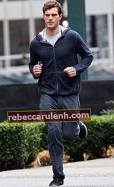 Jamie Dornan läuft Workout