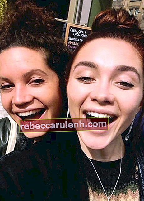 Florence Pugh (à droite) et Arabella Vox dans un selfie en août 2017