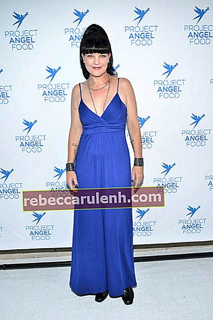 Поли Перет на наградите Angel Angel на Project Angel през септември 2016 г.