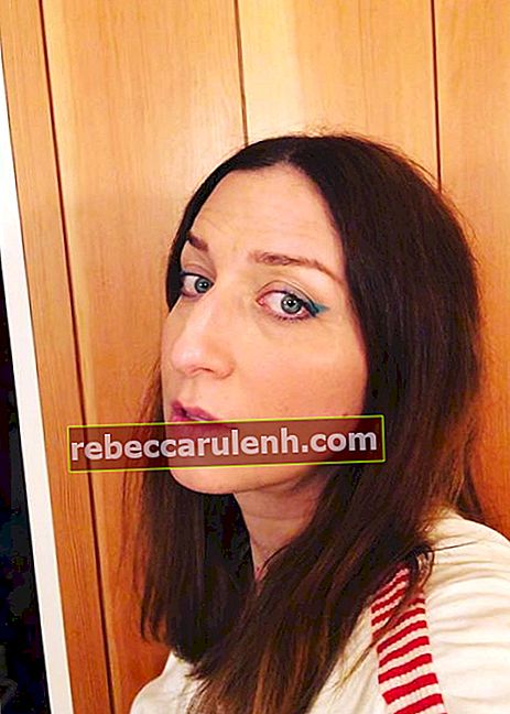 Chelsea Peretti dans un autre selfie Instagram en mars 2019