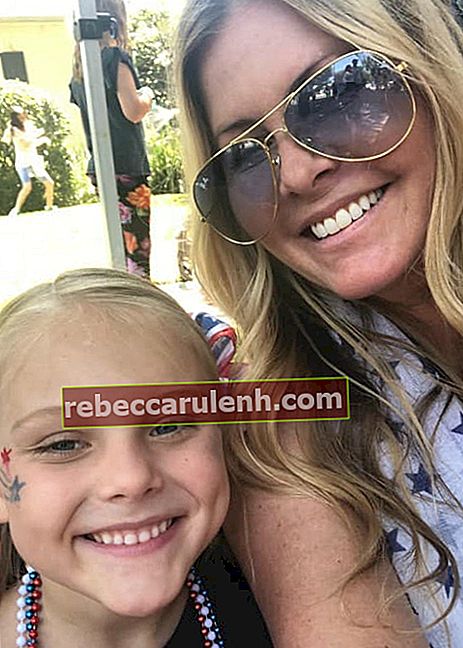 Nicole Eggert en selfie avec sa fille en juillet 2018