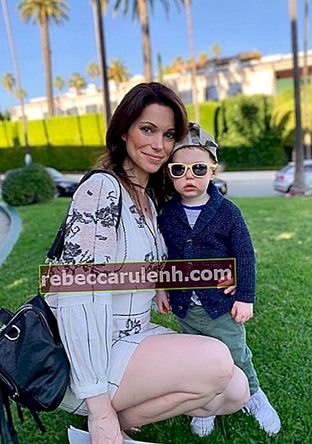 Courtney Henggeler comme on le voit sur une photo avec son fils au Beverly Hills Hotel à Beverly Hills, Californie en janvier 2019