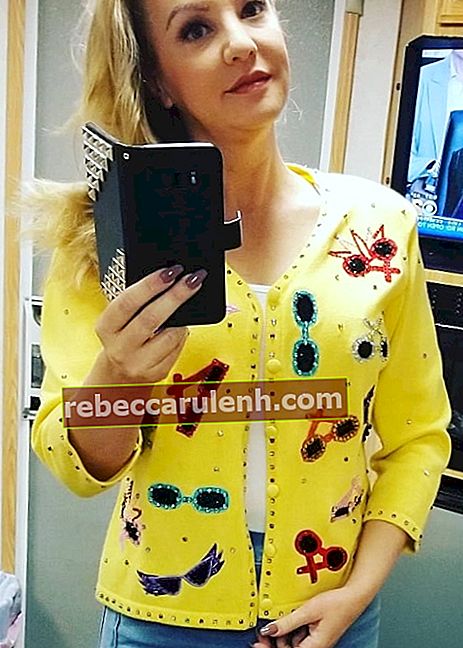 Wendi McLendon-Covey in un selfie allo specchio nel settembre 2018
