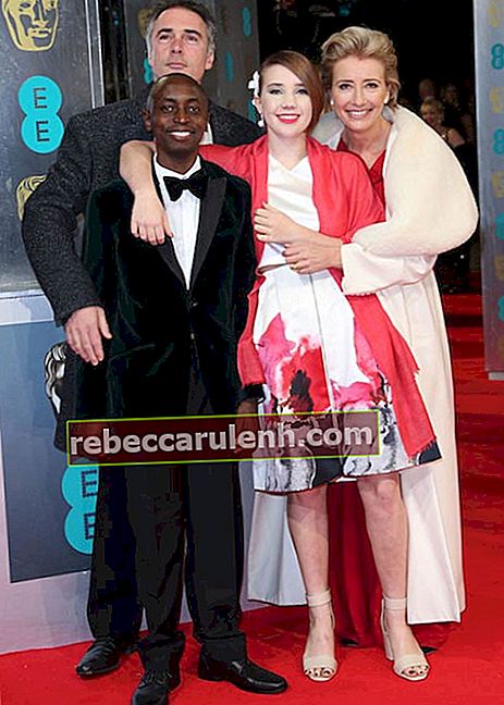 Эмма Томпсон с мужем Грегом, приемным сыном Тинди и дочерью Гайей на церемонии BAFTA Awards 2014 в Лондоне