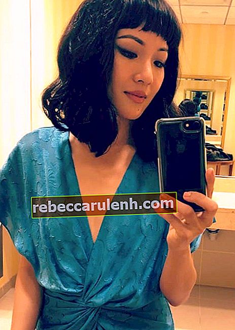 Constance Wu en selfie en mars 2018