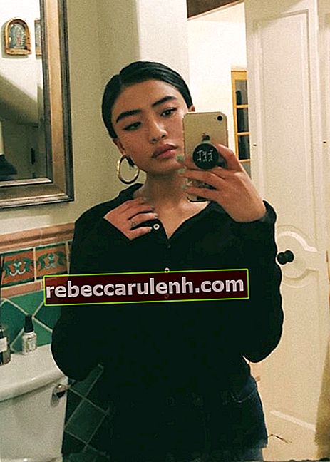 Brianne Tju come si vede in un selfie scattato a novembre 2019