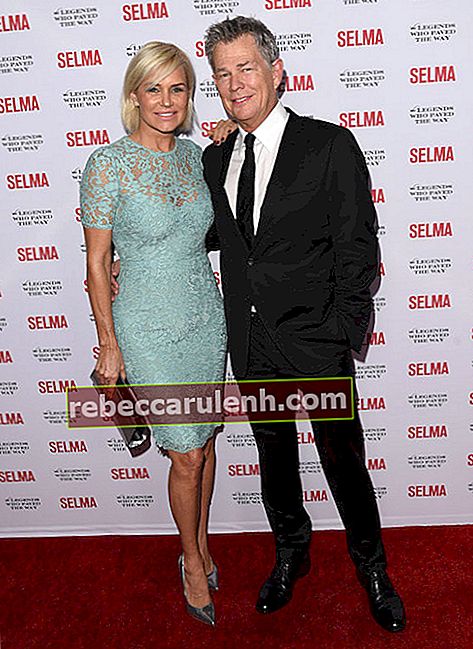 Yolanda Foster et son mari David Foster le 6 décembre 2014 en Californie