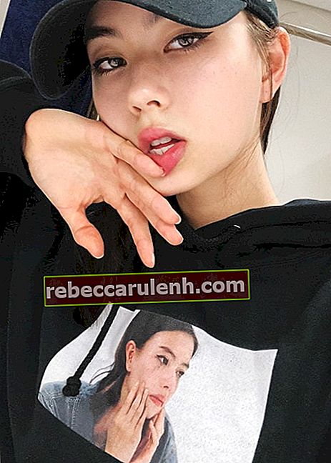 Lauren Tsai widziana na selfie na Instagramie w sierpniu 2018 roku