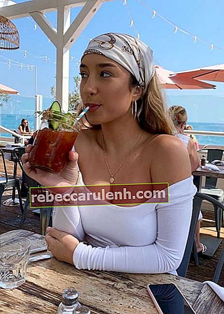 Savannah Montano gesehen im September 2019 beim Genießen ihres Getränks in Malibu, Los Angeles County, Kalifornien, USA