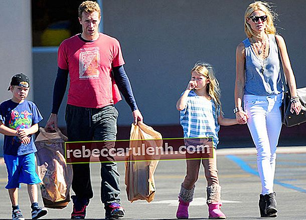 Chris Martin et Gwyneth Paltrow avec les enfants Apple et Moses.