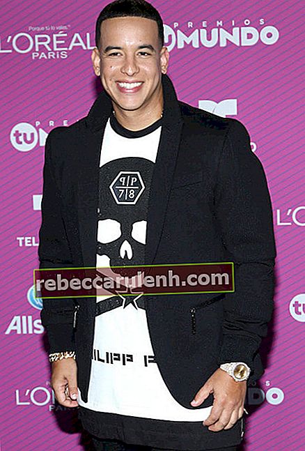 Daddy Yankee на наградите „Premios Tu Mundo Awards“ на Telemundo на 20 август 2015 г. в Маями, Флорида