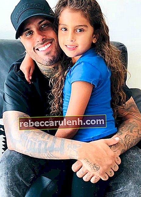 Nicky Jam avec sa fille en août 2018