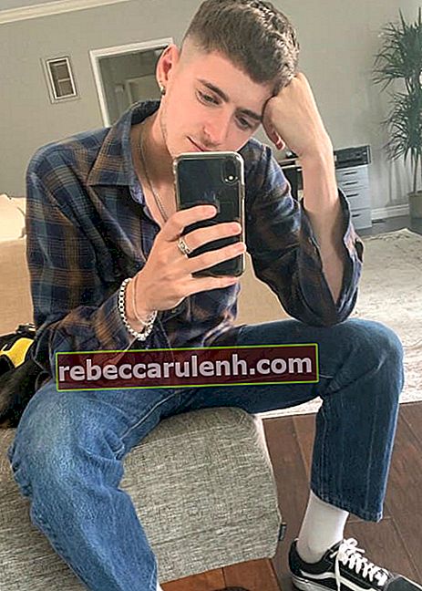 Anthony Russo dans un selfie en juin 2019