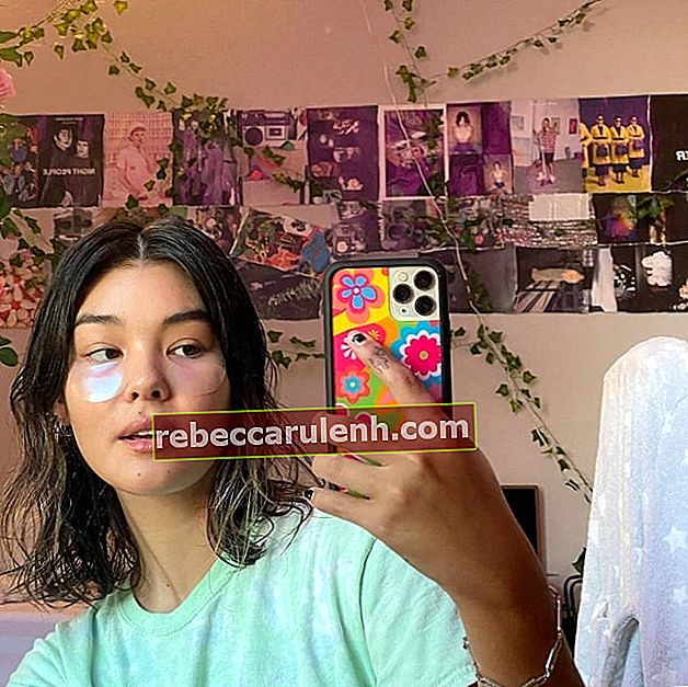 Audrey Mika partage son selfie en octobre 2020