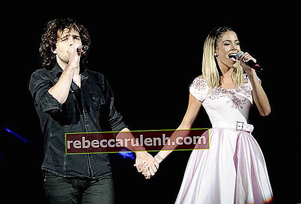 Martina Stoessel e il suo fidanzato Juan Pedro Lanzani si esibiscono insieme