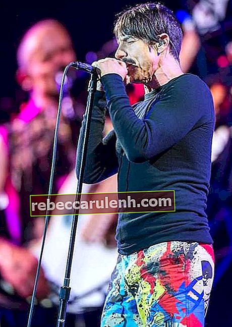 Anthony Kiedis chante au Festival de musique Rock im Park 2016
