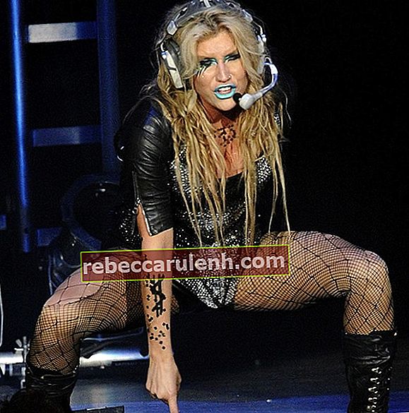 Kesha 2013 performant