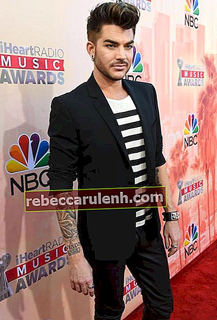 Adam Lambert aux iHeartRadio Music Awards 2015
