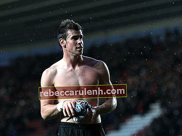Gareth Bale hemdloser Körper