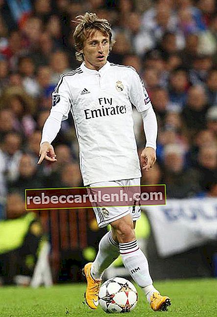 Giocatore del Real Madrid, Luka Modric che gioca un colpo