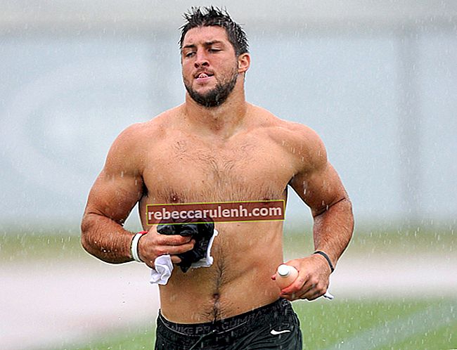 Tim Tebow Taille, poids, âge, statistiques corporelles
