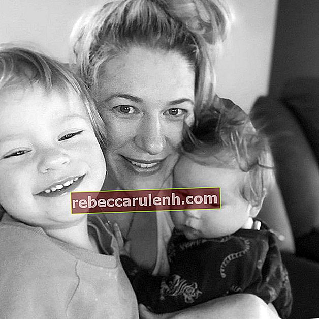 Lauren Jackson con i suoi figli come visto nell'agosto 2019