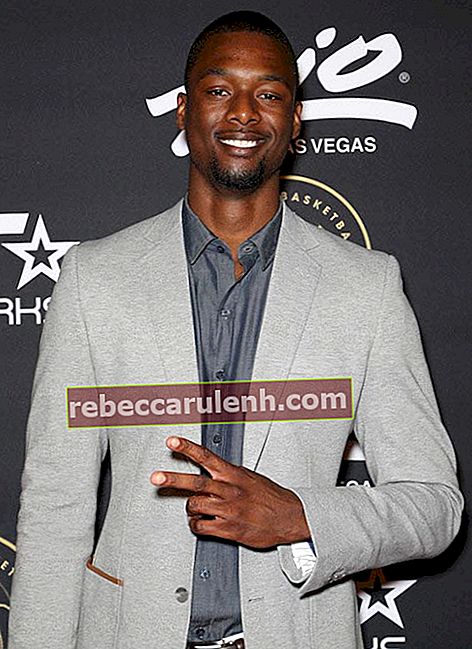 Харисън Барнс на наградите на играча на 19 юли 2015 г. в Лас Вегас