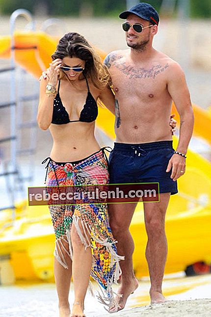 Wesley Sneijder et sa femme Yolanthe Cabau van Kasbergen en vacances à Ibiza
