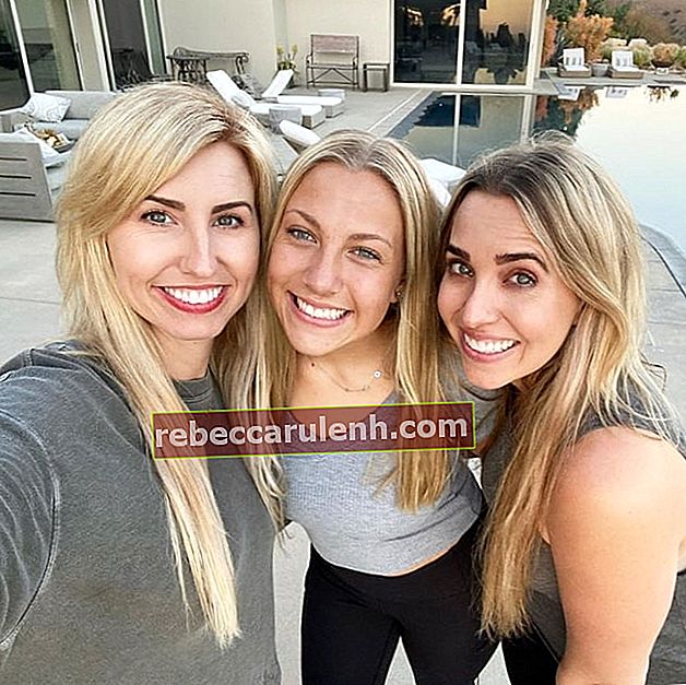 Brittany Force aus einem Selfie mit ihrer Schwester Courtney Force und Nichte Autumn Hight im Mai 2020