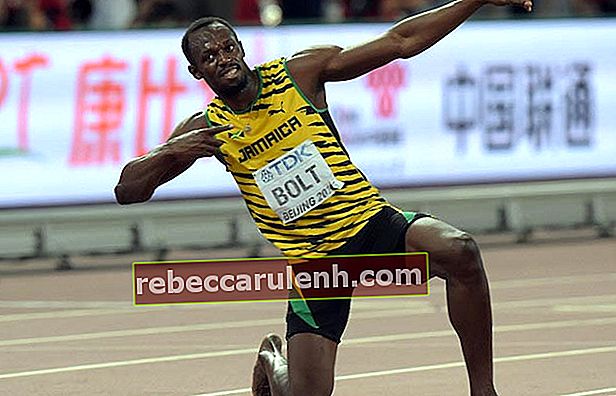 Usain Bolt feiert seinen Sieg nach einem Matchsieg