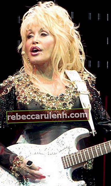 Dolly Parton vue en juillet 2014