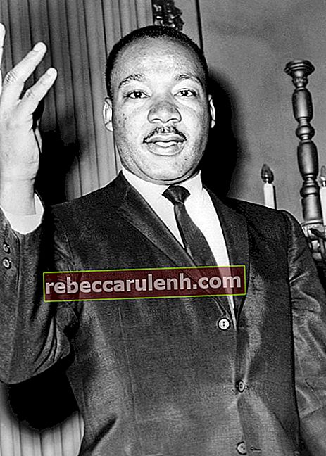 Мартин Лутър Кинг младши през 1964 г.