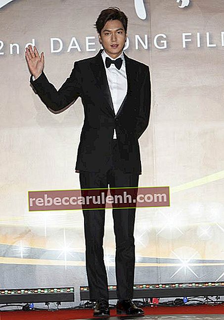 Lee Min-ho na 52. rozdaniu nagród filmowych Daejong w listopadzie 2015 r
