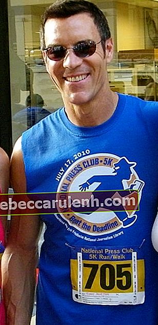 Tony Horton nella foto alla gara 5K del National Press Club nel luglio 2010