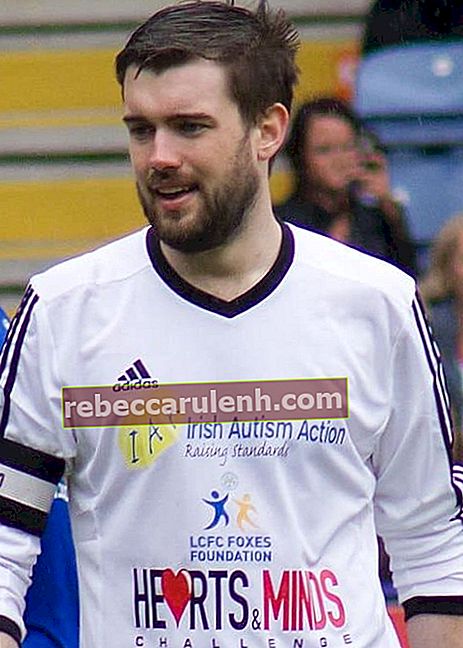 Джек Уайтхолл на благотворительном футбольном матче в мае 2014 года.