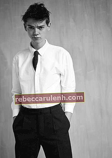 Thomas Brodie-Sangster taille