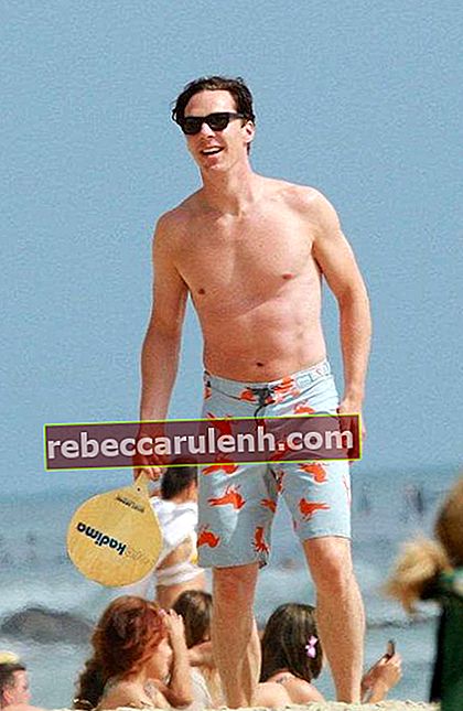 Benedict Cumberbatch sur une plage au Canada en 2014