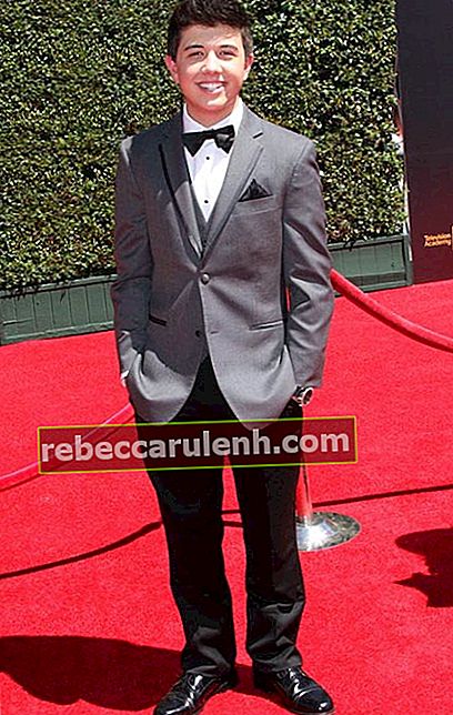 Bradley Steven Perry aux Creative Arts Emmy Awards 2014
