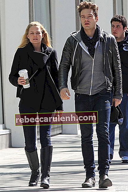 Jennifer Morrison et Sebastian Stan