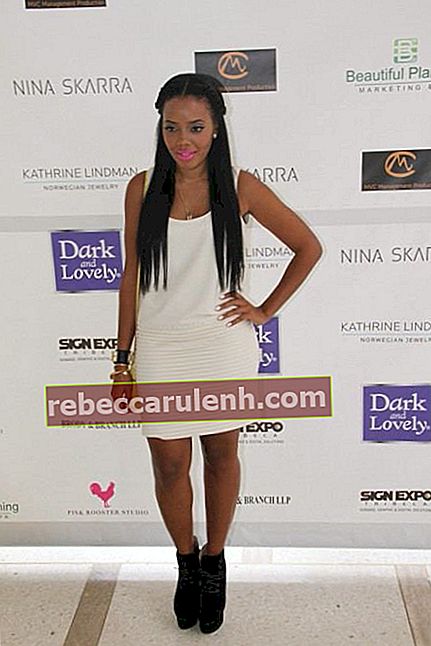 Angela Simmons à la Mercedes Benz Fashion Week en septembre 2012