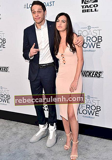 Pete Davidson con la fidanzata Cazzie David all'arrosto di Rob Lowe nell'agosto 2016