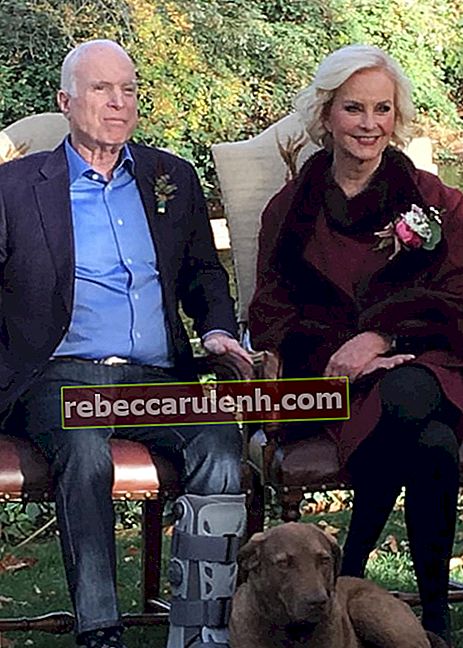 Cindy McCain e John McCain, come si è visto nel novembre 2017